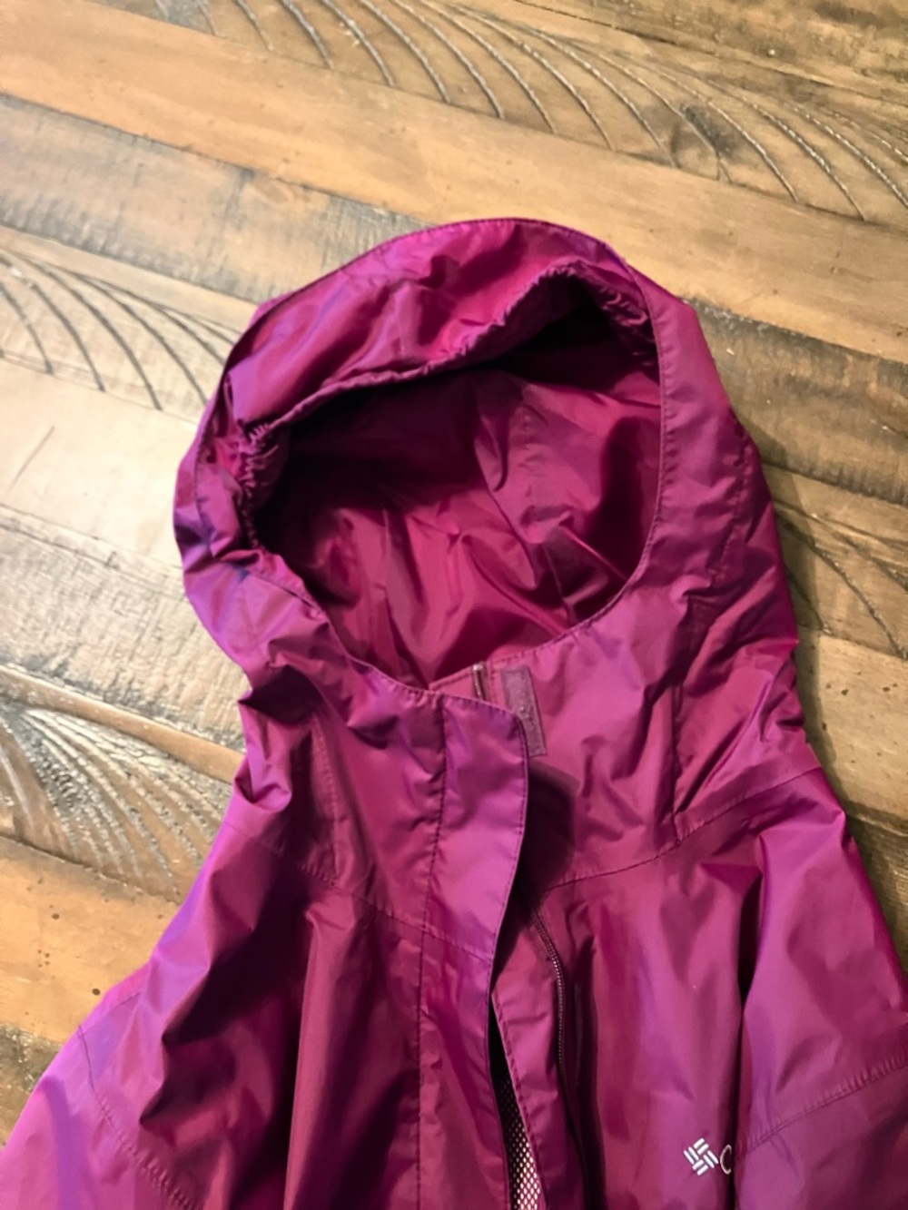 Columbia women’s burgundy plum waterproof rain jacket coat M SALE - Picture 8 of 9